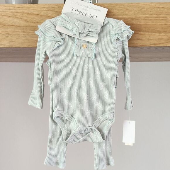 Catherine Malandrino 3 Piece Baby Set - Picture 1 of 6
